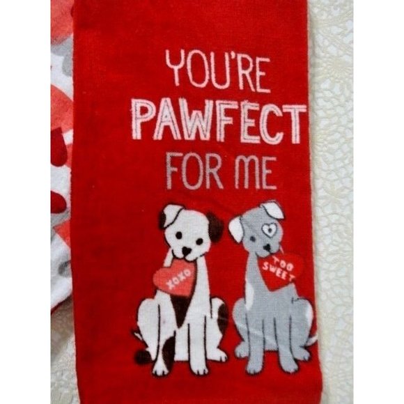 Valentine Dogs Hearts You're Pawfect for Me 2 Kitchen Towels Puppies Dog Bones - Picture 2 of 3